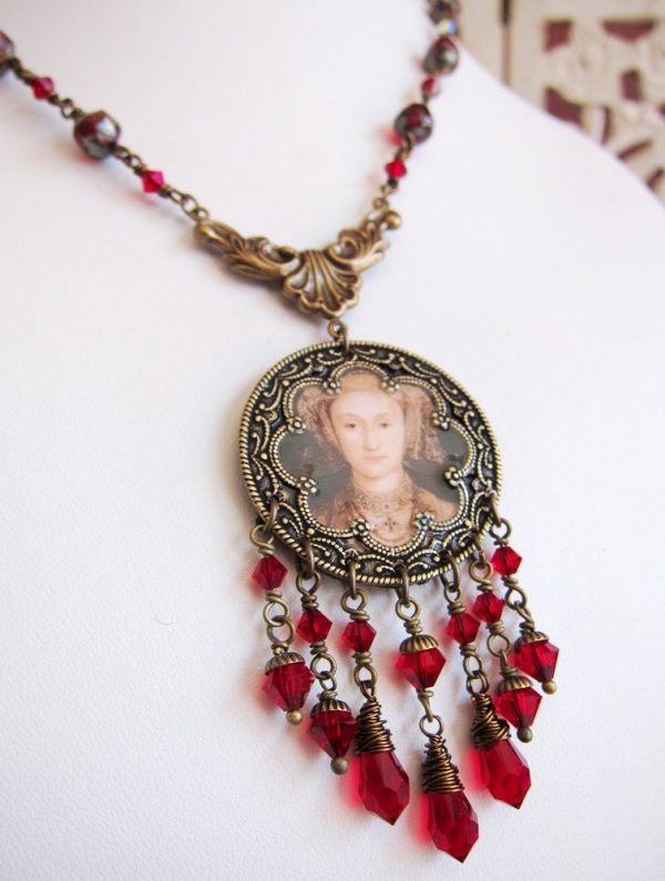 ANNE OF CLEVES Tudor Medallion Necklace For Cheap